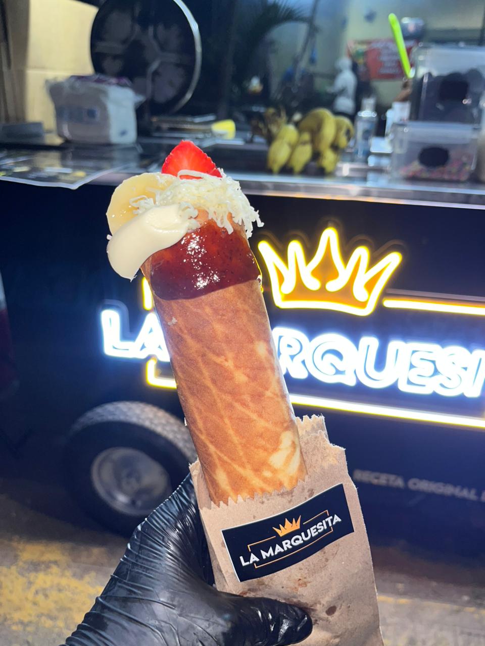 Marquesita fresa y queso